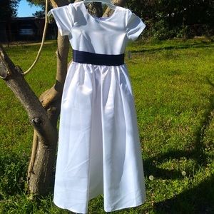Brides Magazine White & Navy Flower Girl/ Special Occasion Dress